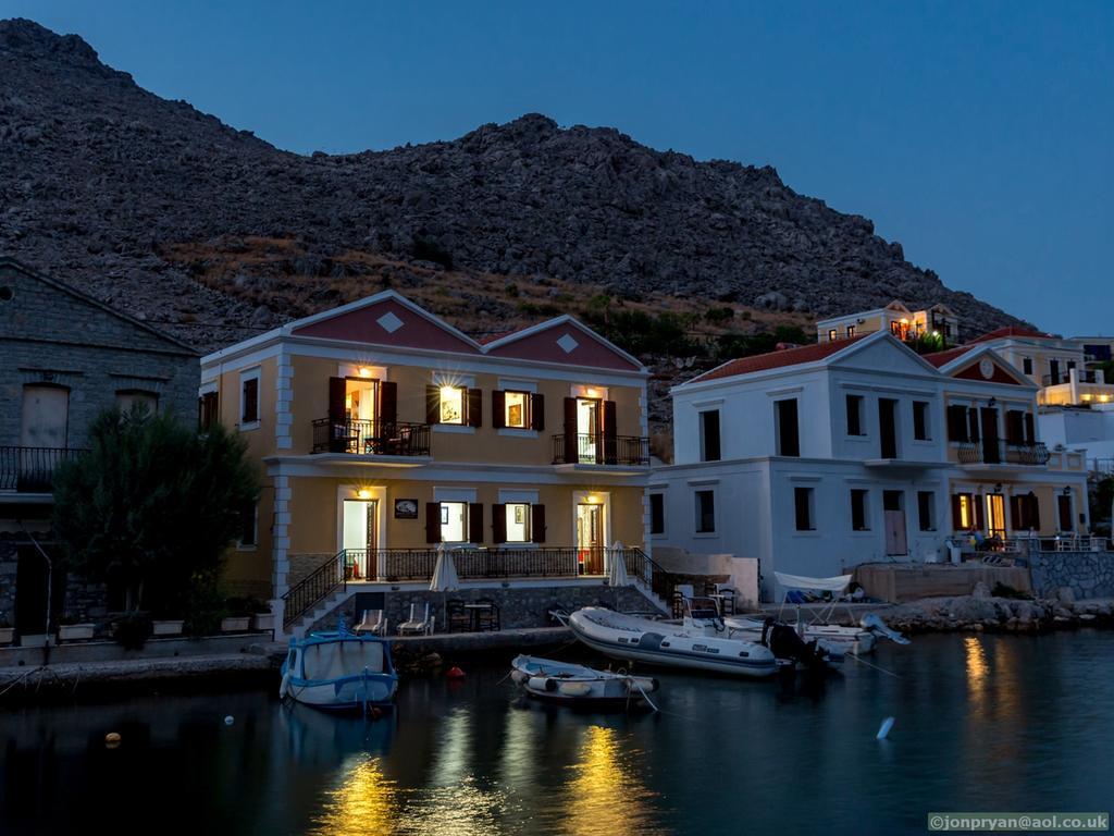 Perla Di Mare Apartamento Simi Exterior foto